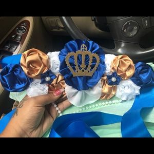 Maternity dress and sash